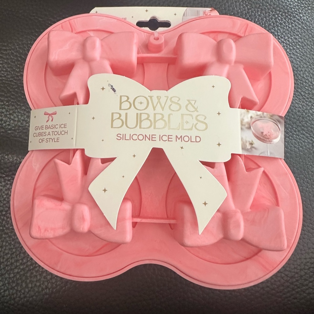 Bows & bubbles Pink Bows & Bubbles Silicone Ice Mold - Picture 2 of 4
